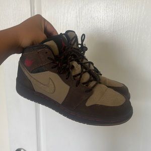 AIR JORDAN 1 MID PREMIUM BG 'BAROQUE BROWN'